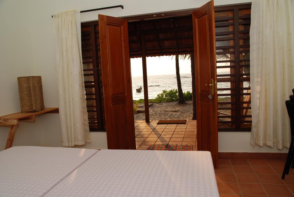 Отель Chera Rocks Beach House Thottada Номер фото